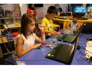 Kodlama Ve Tasarım Kursları Başlıyor