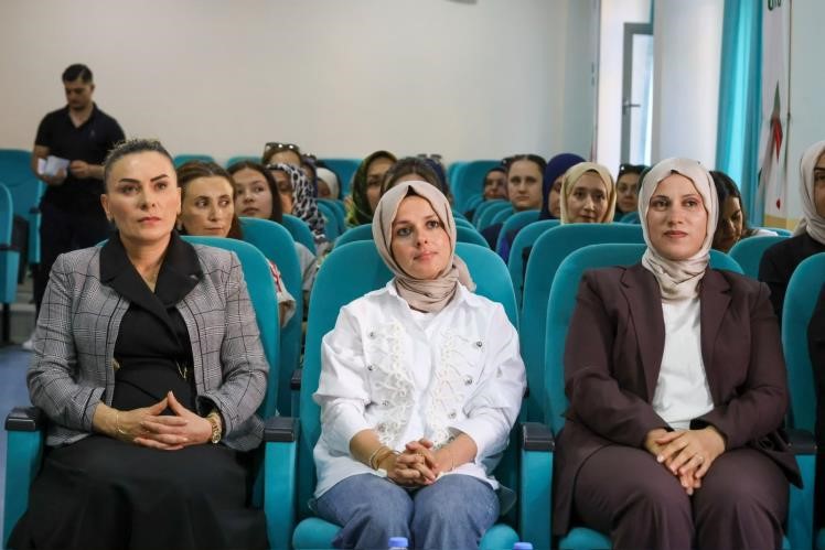 bilecik-te-koruyucu-aile-bilgilendirme-toplantisi-gerceklestirildi