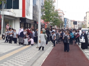 Okulda ’Deprem Paniği’