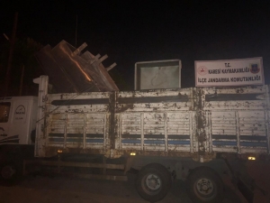 Kapalı Süt Tesisine Dadanan Hırsızlar Yakalandı