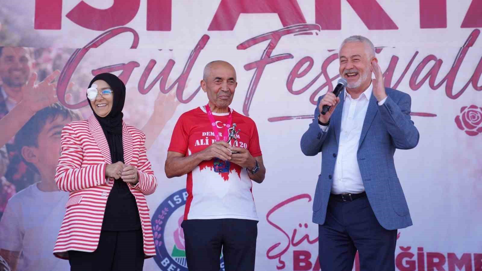 demir-adam-ali-bidi-gul-maratonu-nu-basariyla-tamamladi