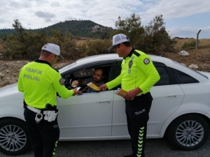 Emet’te Sürücülerin Sigara Yasağına Uyup Uymadıkları Denetlendi