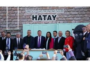 Lütfü Savaş: "Sporda Hatay Önemli Şehirlerden Biri Haline Geldi"