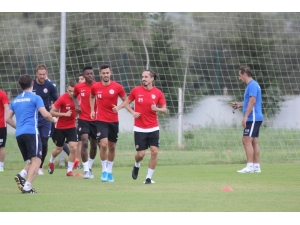 Antalyaspor İç Saha Şanssızlığını Yeni Malatyaspor İle Kırmak İstiyor