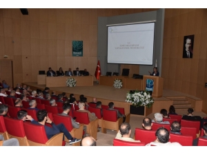 Başkan Hürriyet Müteahhitlerle Bir Araya Geldi