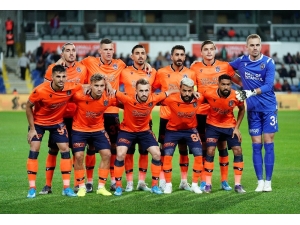 Okan Buruk, Beşiktaş Maçının 11’ini Bozmadı