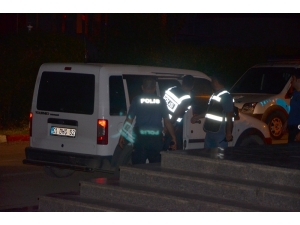 Tartıştığı Eşini Bıçaklayarak Öldüren Zanlı Adliyeye Sevk Edildi