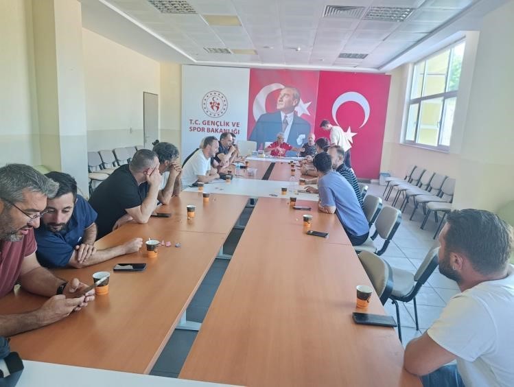 bilecik-te-u11-u12-ve-u13-gencler-ligi-kura-cekildi