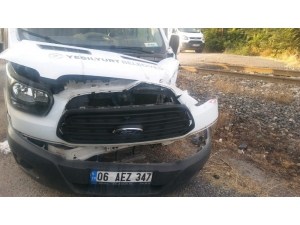 Tren Kamyonete Çarptı, 1 Yaralı