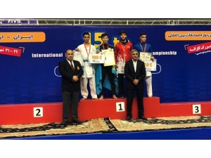 Kağıtsporlu Ekrem’den Bronz Madalya