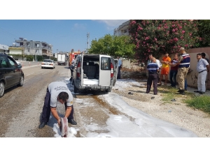 Samandağ’da Seyir Halindeki Otomobil Yandı