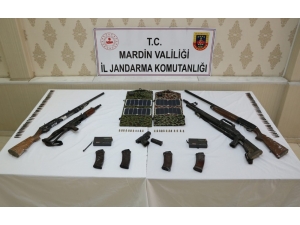 Mardin’in Derik İlçe Kırsalında Muhimmat Bulundu