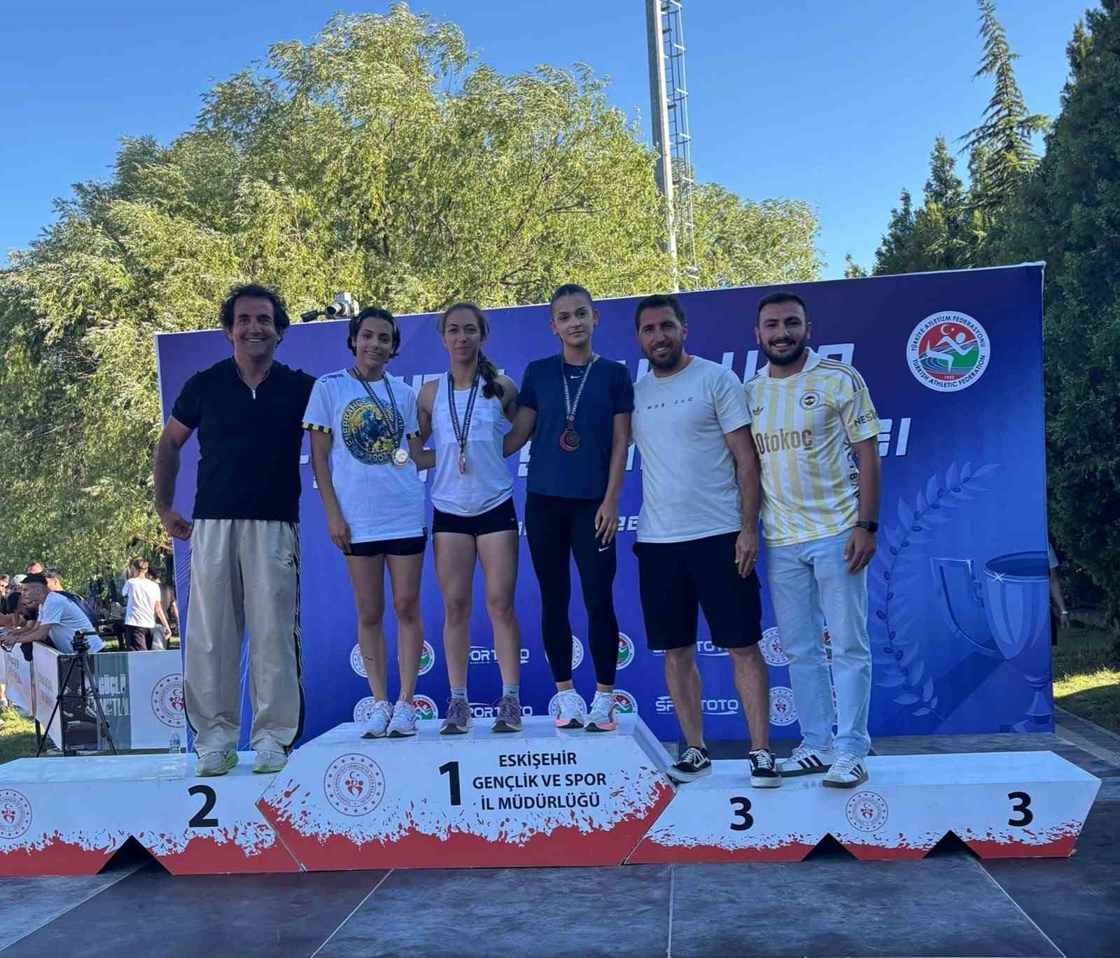 aydinli-atlet-sampiyonadan-madalyayla-dondu