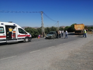 İzmir’de Ortalığı Savaş Alanına Çeviren Kaza: 7 Yaralı