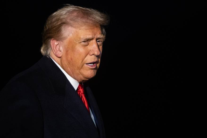 trump-tan-iran-a-nukleer-silaha-sahip-olacak-durumda-degiller