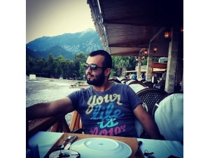 Antalya’da Otomobil Eve Çarptı: 1 Ölü, 1 Yaralı