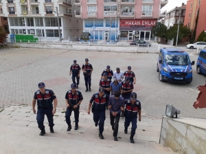 Ankara’da Kablo Hırsızları Yakalandı