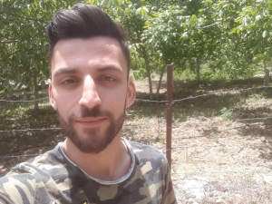 Park Halindeki Kamyonete Çarpan Motosiklet Sürücüsü Hayatını Kaybetti