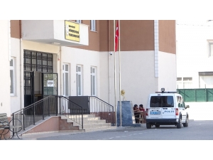 Kantinden Poğaça Yiyen 9 Öğrenci Zehirlendi