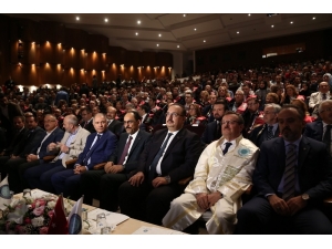 İbrahim Kalın: “Bugün İslam Dünyasının Hikmete Her Zamankinden Daha Fazla İhtiyacı Var”