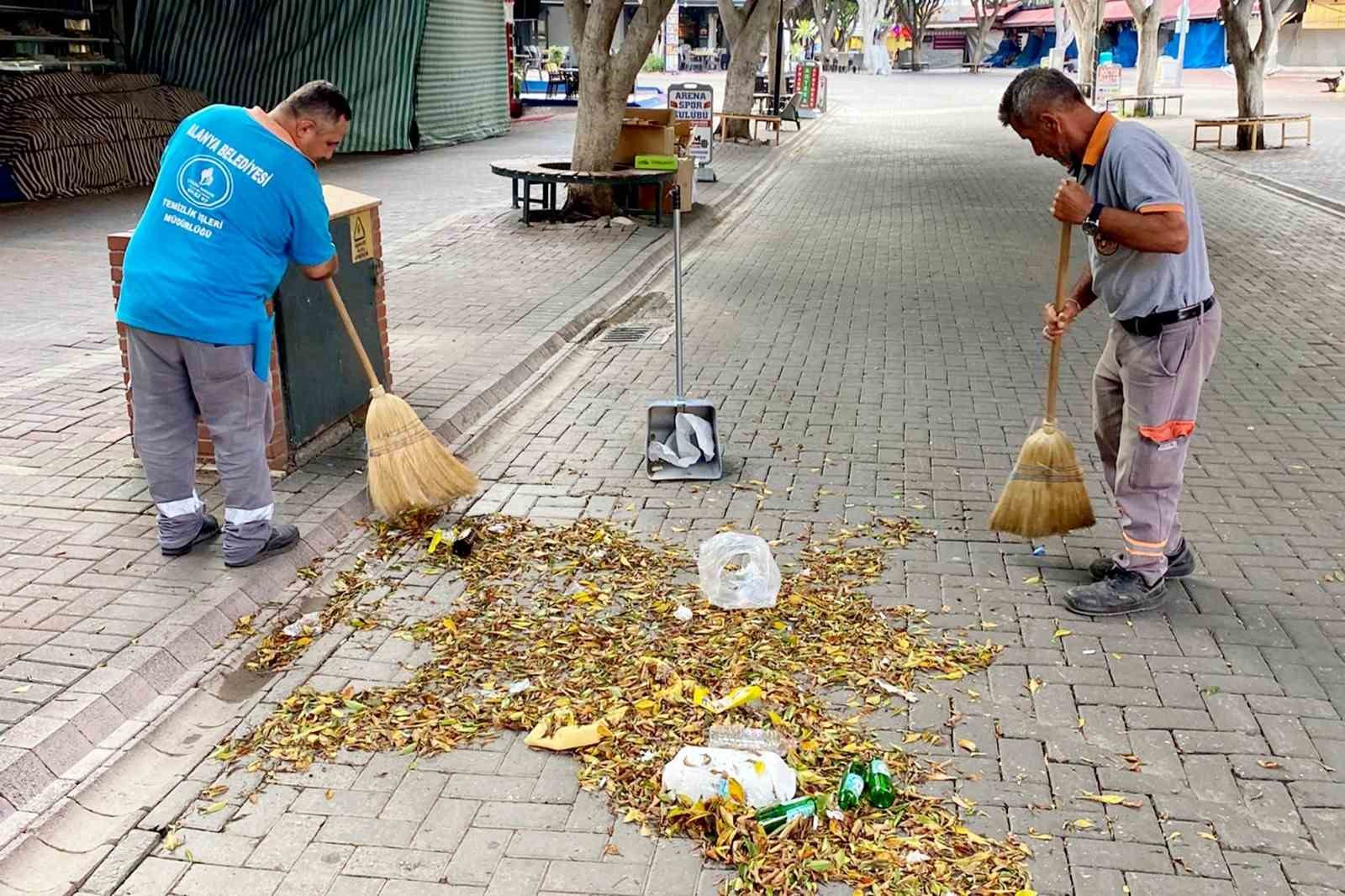 alanya-da-bayramda-9-gunde-10-bin-578-ton-atik-toplandi