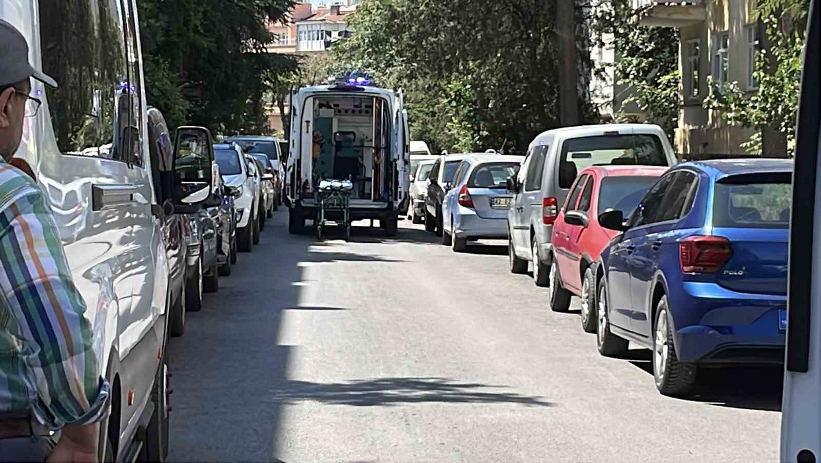 aidat-kavgasinda-bicaklanan-apartman-yoneticisi-hayatini-kaybetti