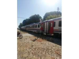 Trenin Çarptığı Zihinsel Engelli Hayatını Kaybetti