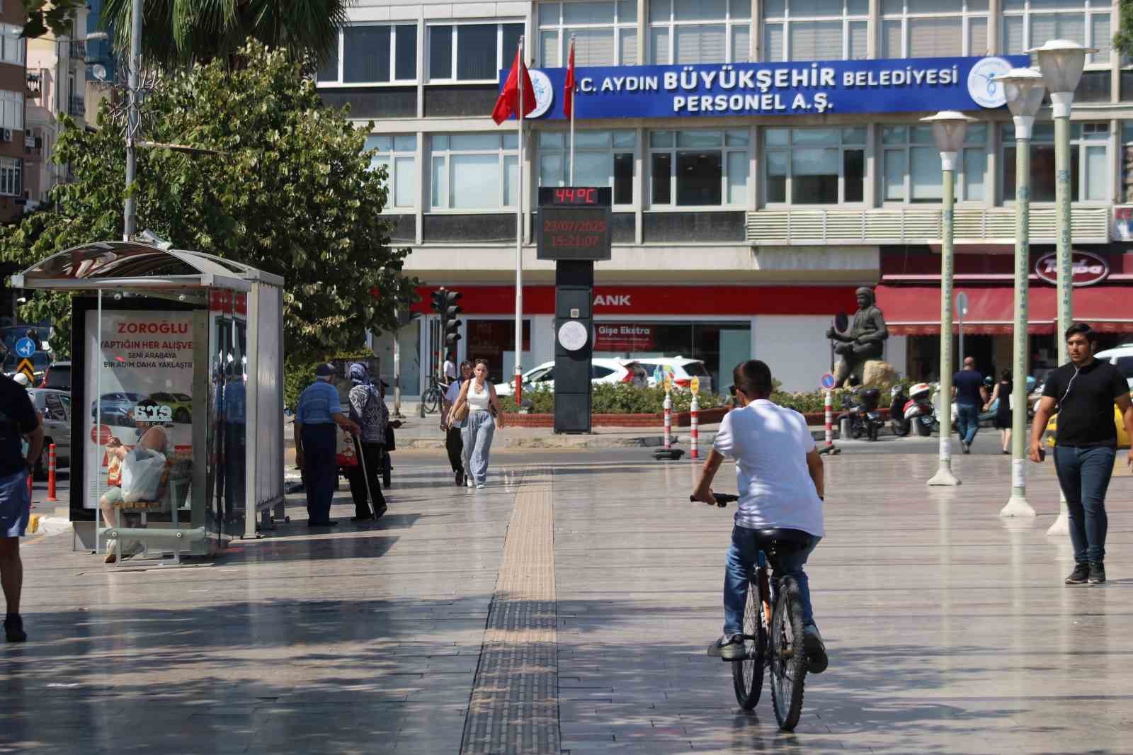 aydin-1-yilda-37-bin-goc-aldi
