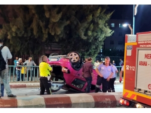 Otomobil Takla Attı, Sürücü Ve Köpeği Yaralandı