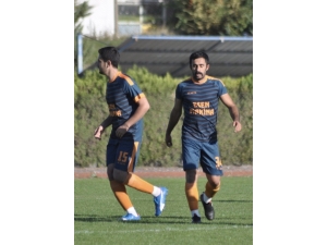 Turgut Yetük İlk Maçında İlk Golünü Attı