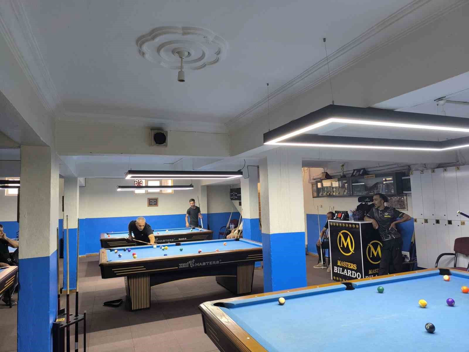 guneydogu-bolge-bilardo-sampiyonasi-kurtalan-da-tamamlandi