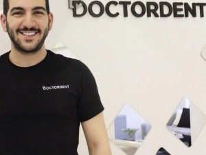 Diş Tellerinde Şeffaf Plak Fark Oluşturuyor