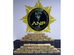 "Oscar" Otomobilin Gizli Bölmesinde 20 Kilo Eroin Buldu