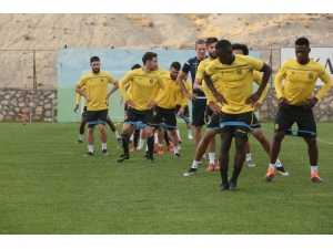 Yeni Malatyaspor’da Denizlispor Maçı Hazırlıkları Sürüyor