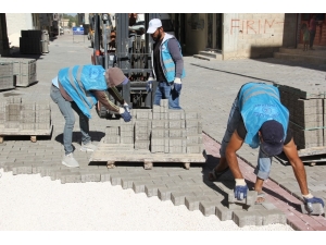 Eyyübiye’de Yol Yapım Atağı