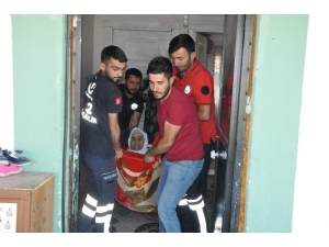 152 Kiloluk Kadın Obez Ambulansla Taşındı