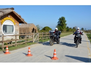 Kuş Cenneti Onlara Emanet