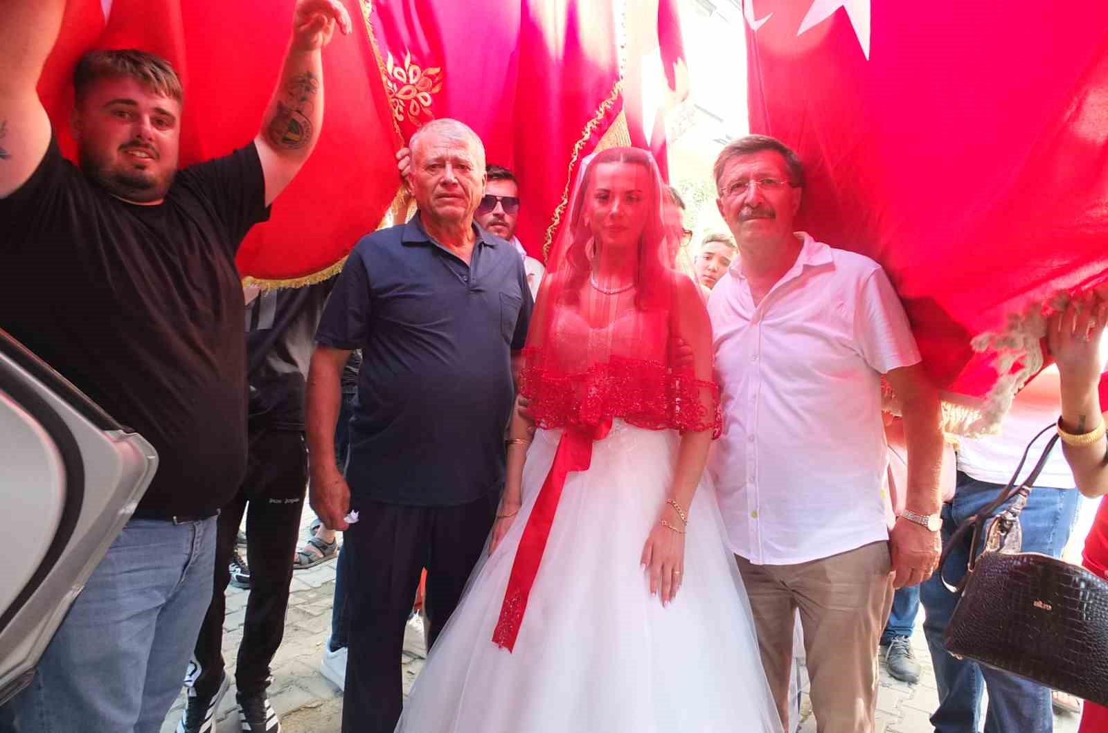 balikesir-de-asirlik-dugun-gelenegi-devam-ediyor