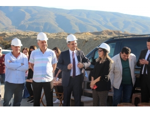 Tosya Osb’de Tekstil Fabrikasının Temeli Törenle Atıldı