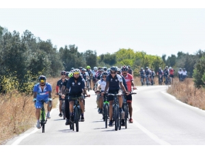 Çanakkale’de ’Şehitlere Saygı Turu’ Yapıldı