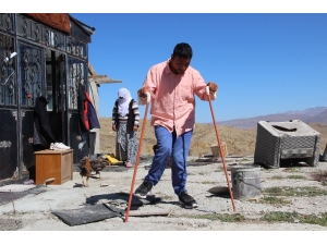 Başkan Uçar, Engelli Gencin Yol Sorununa Duyarsız Kalmadı