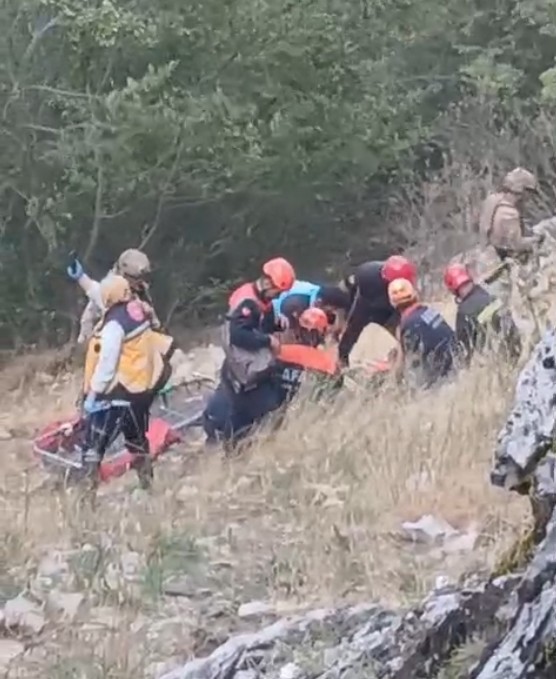 magarada-yaralanan-kadin-askeri-helikopterle-kurtarildi