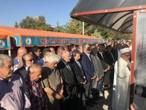 Başkan Konuk’un Annesi Son Yolculuğuna Uğurlandı