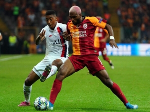 Uefa Şampiyonlar Ligi: Galatasaray: 0 - Paris Saint-germain: 0 (İlk Yarı)