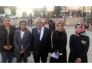 Başkan Ahmet Dölekli’den, Eğitime Ücretsiz Kart Desteği