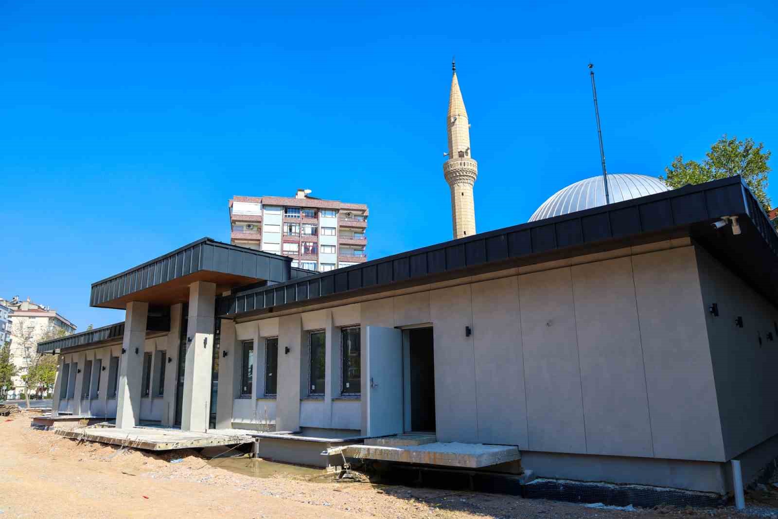 selcuklu-ya-yeni-bir-aile-sagligi-merkezi-daha-kazandiriliyor