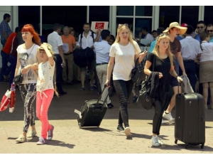 Antalya 9 Aylık Dönemde 12 Milyon Turisti Ağırlayarak Rekor Kırdı