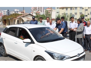 Erdemli’de ‘Yaya Önceliği’ Denetimi