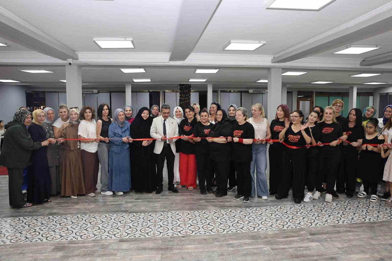 erenler-de-kadinlar-icin-yeni-merkez-kapilarini-acti