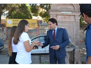 Ayvalık’ta Yaya Geçitlerinde ‘Güvenlik’ Nöbeti